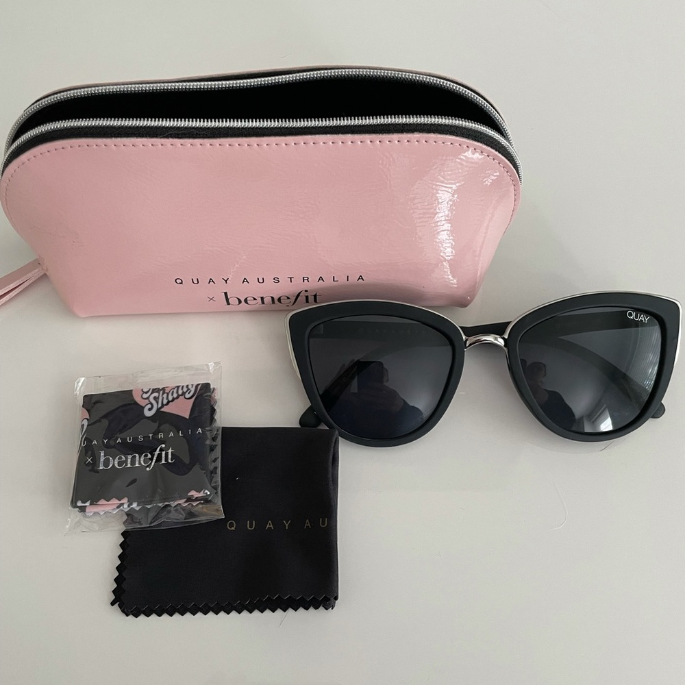 QUAY Sunglasses